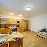 Spindl Self Check-in & Sauna 4* Špindlerŭv Mlýn