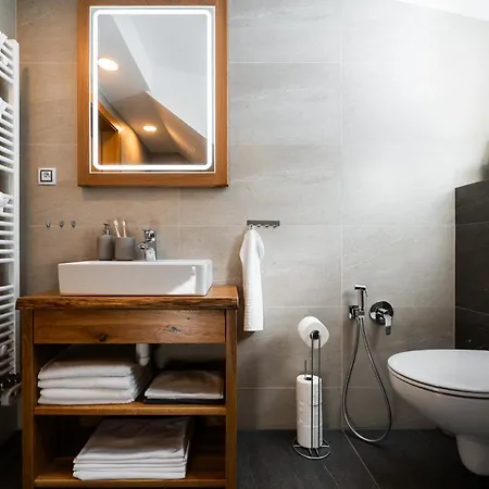 Spindl Self Check-in & Sauna 4* Špindlerŭv Mlýn
