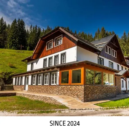 Spindl Self Check-in & Sauna 4* Špindlerŭv Mlýn