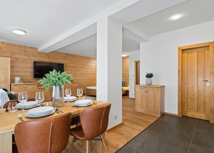 Spindl Self Check-in & Sauna Aparthotel 4*