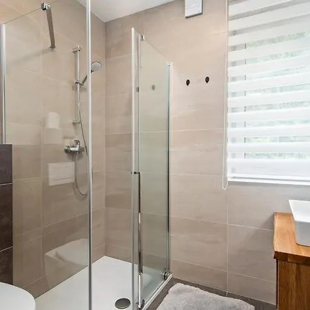 Spindl Self Check-in & Sauna