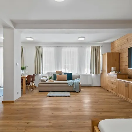 Apart-hotel Spindl Self Check-in & Sauna 4*