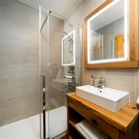 Spindl Self Check-in & Sauna Apart-hotel Špindlerŭv Mlýn