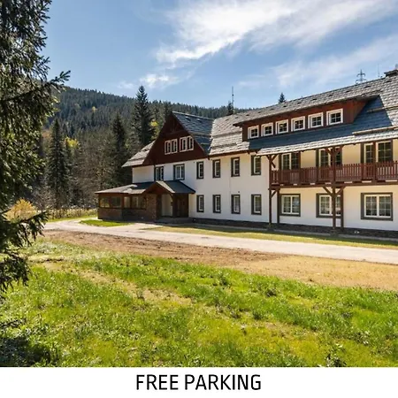 Spindl Self Check-in & Sauna 4* Špindlerŭv Mlýn